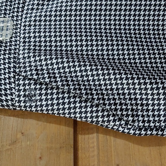 Izod Golf Skort Black White Size 12 - Picture 2 of 6